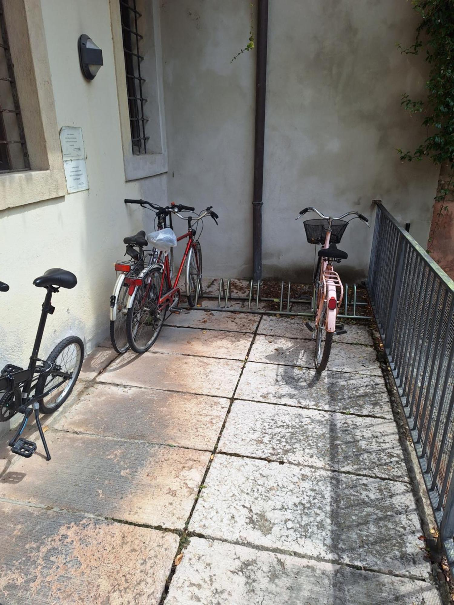 El Postesin Apartment Verona Ngoại thất bức ảnh